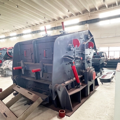 Afvoergrootte 5-40 mm PF1010 slagkraakmachine voor competitieve erts/steenbrekingen