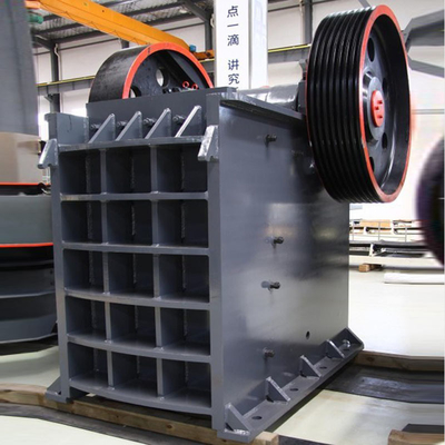 PE250*400 mobiele steenbreker kaakbreker met een hoge capaciteit T/H 0,4-7,5 en een wisselstroommotor