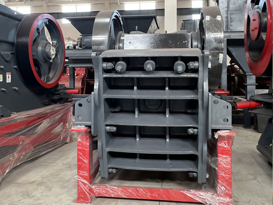 500×750mm Inlaatgrootte Kalksteen kaakcrusher PE500*750 voor het breken van Pebble
