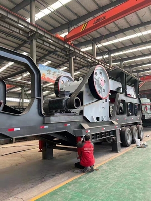 IJzergrijze draagbare mijnbouw kalksteen mobiele steen impact scherm rotsbreker Y3S1548F1010