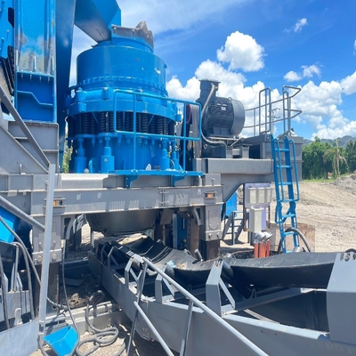 Outlet Grootte 8-13mm Y3S1848Y90 Tracked Mobile Quarry Cone Crusher Machine Steenbreker