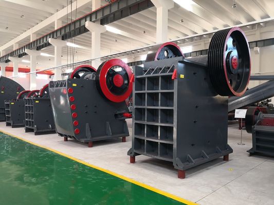 Verkopen op maat gemaakte aanvraag Erts kaak Impact Cone Crusher Inlet Grootte 900 * 600mm