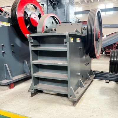 PE600X900 Primary Crushing Machine voor granit kalksteen basalt in standaard grootte
