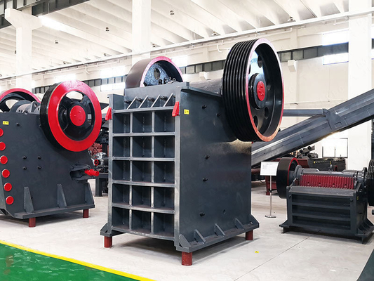 150 tph Steenproductielijn Kaakbreker Machine voor kalksteen materialen