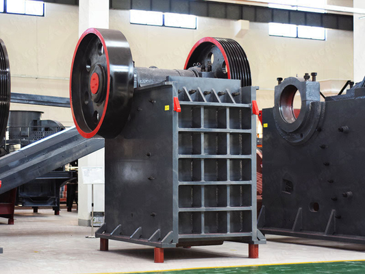 150 tph Steenproductielijn Kaakbreker Machine voor kalksteen materialen