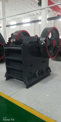 90-180tph Capaciteit PE69 kaakcrusher voor kalksteen steencrusher op betaalbare prijs