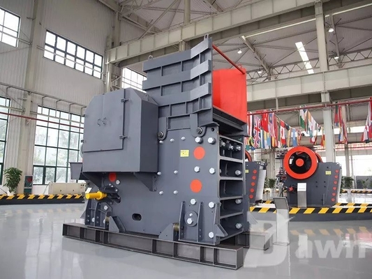 Marmeren rotsaggregat 10-100tph Steen kaakbreker met trillend scherm en wisselstroommotor