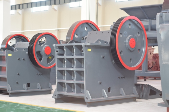 Vernietigingsmachine voor granit PE600*900 met een capaciteit van 5-800 tph