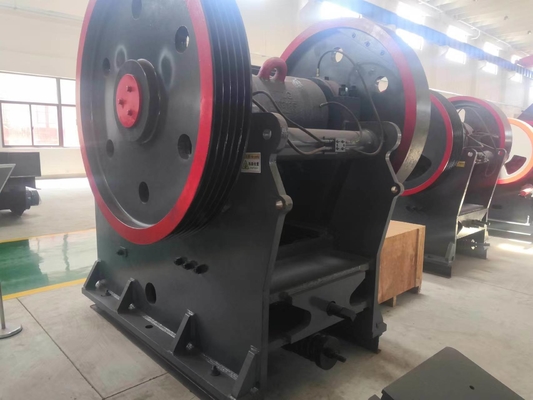 Steen PE600*900 kaakbreker voor eenvoudige installatie en service na verkoop 1 jaar