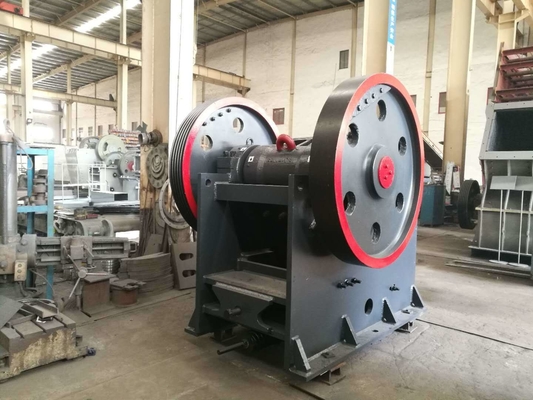 Directe afzet van 10-100 ton per uur kalksteen-kaakbreker met inlaatgrootte 900*600 mm