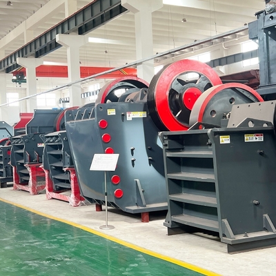 100-300mm Outlet Grootte KE96 Steen Aggregate Quarry Granite Pec Jaw Crusher voor de markt