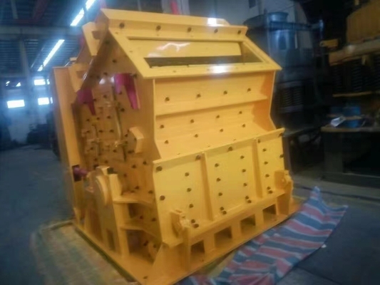 Onder technische begeleiding Installatie 50-300 T/H Kalksteen Granit Impact Crusher