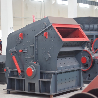 Afvoergrootte 5-40 mm PF1010 slagkraakmachine voor competitieve erts/steenbrekingen