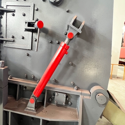 Afvoergrootte 5-40 mm PF1010 slagkraakmachine voor competitieve erts/steenbrekingen