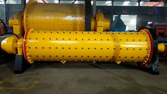 Ingenieur toegewezen 10-100tph Ertskogelmolen van met rotatiesnelheid 18-37kw